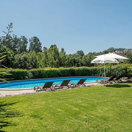 בית נופש Casa Do Lagar קאבקסיירס דה באסטו